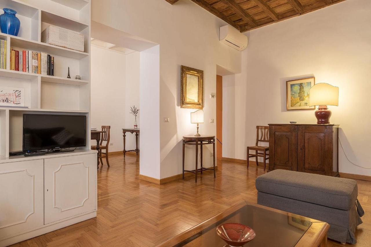 A Peaceful Retreat 2 Minutes From Piazza Navona - FromhometoRom Exteriör bild