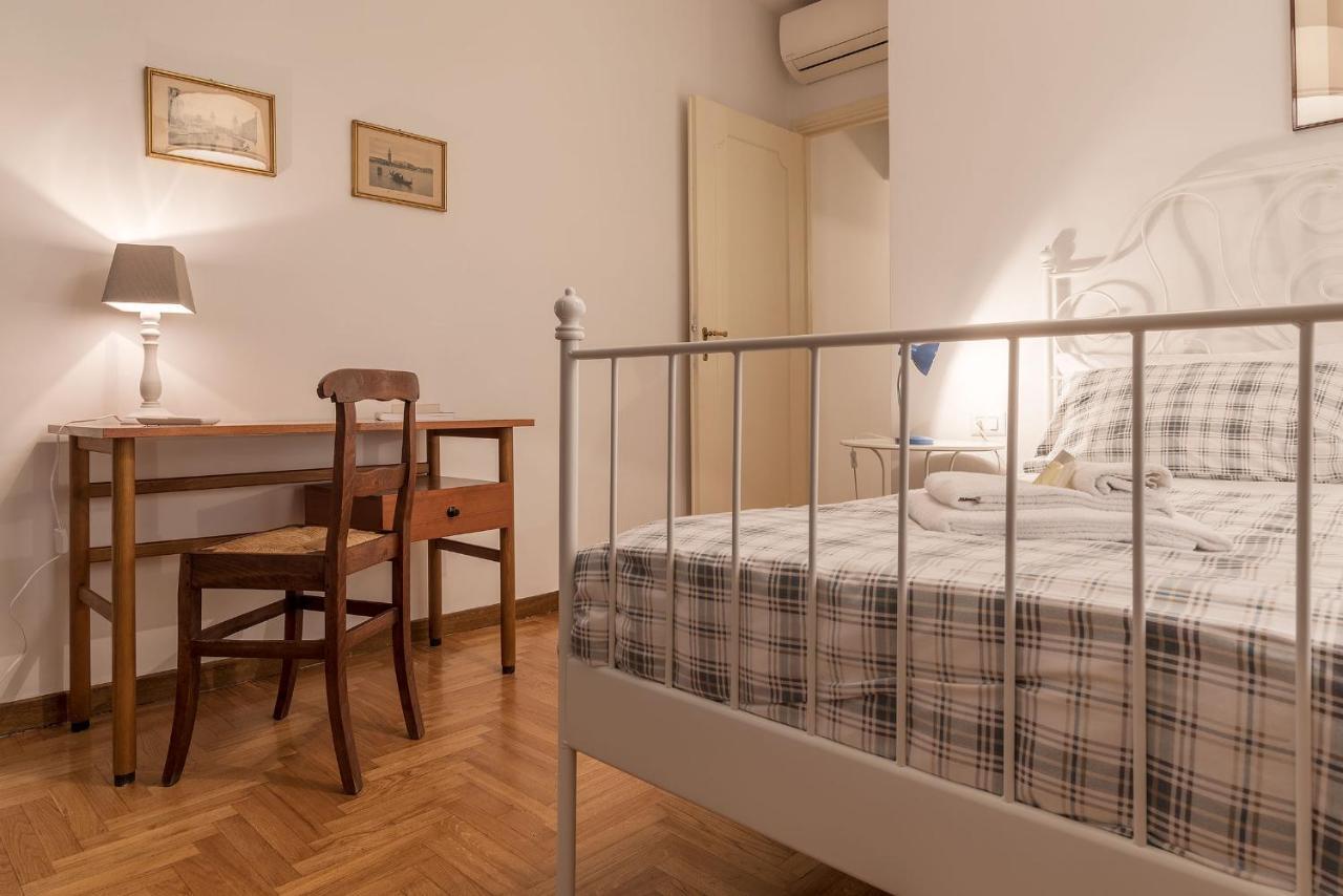 A Peaceful Retreat 2 Minutes From Piazza Navona - FromhometoRom Exteriör bild